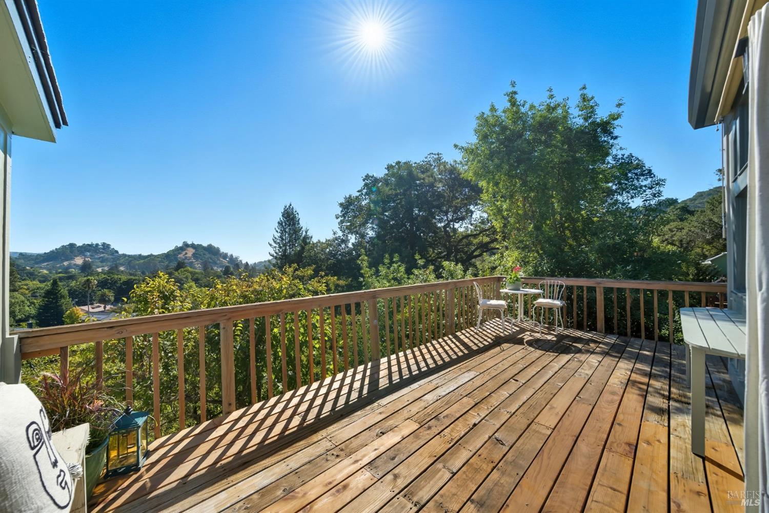 Detail Gallery Image 38 of 43 For 53 Foothill Rd, San Anselmo,  CA 94960 - 3 Beds | 2 Baths