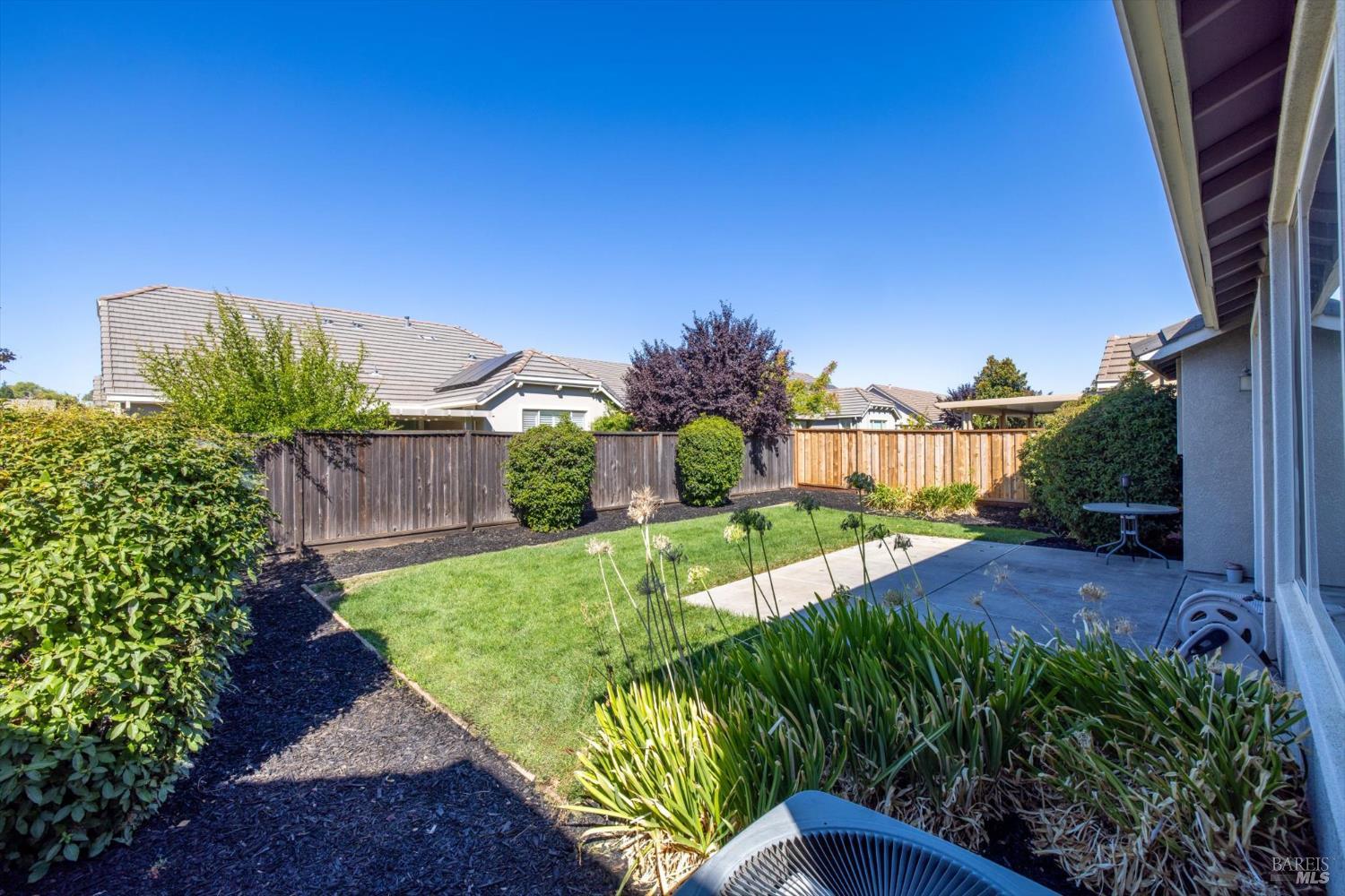 Detail Gallery Image 25 of 44 For 3091 Red Maple Ct, Vacaville,  CA 95687 - 2 Beds | 2 Baths