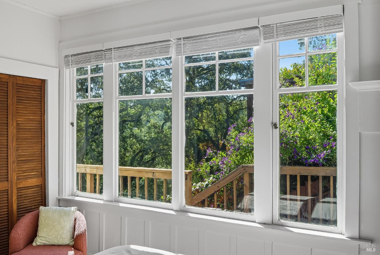 Detail Gallery Image 19 of 43 For 53 Foothill Rd, San Anselmo,  CA 94960 - 3 Beds | 2 Baths
