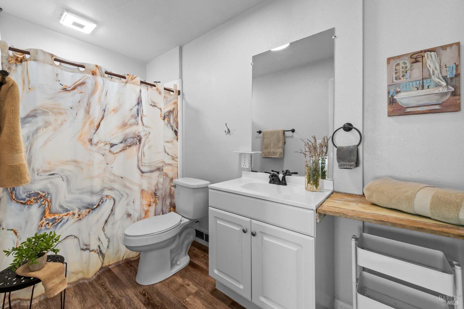 Detail Gallery Image 60 of 99 For 4265 Summerwood Ct, Vacaville,  CA 95688 - 4 Beds | 3/1 Baths