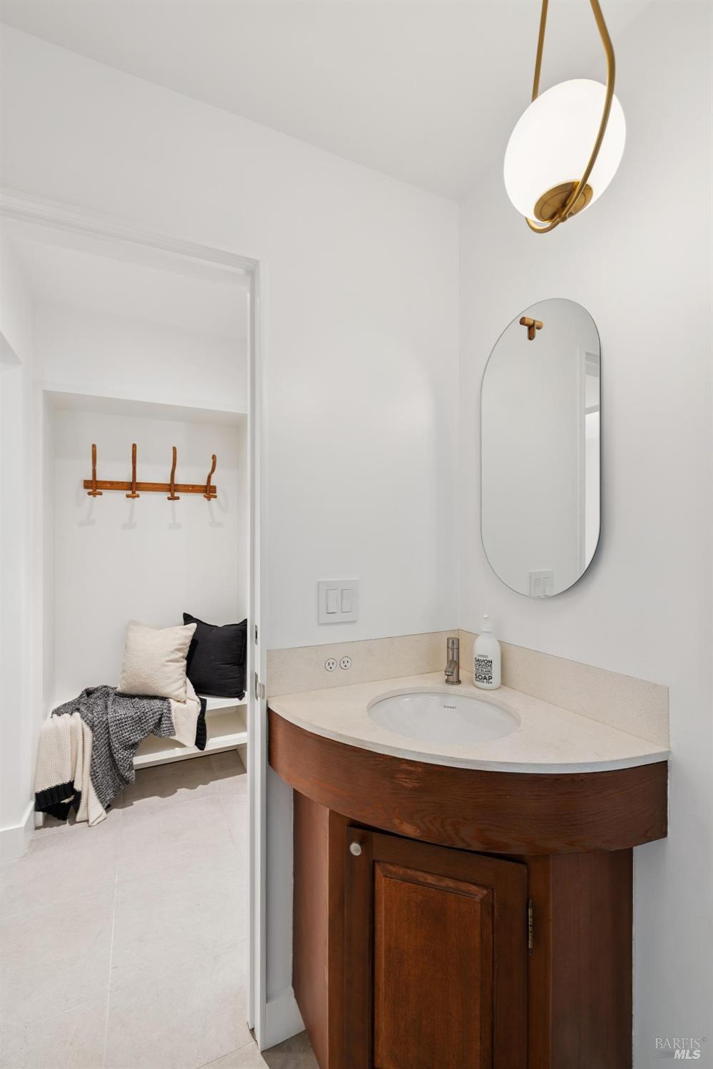 Detail Gallery Image 63 of 91 For 28 Marsh Dr, Mill Valley,  CA 94941 - 6 Beds | 4/1 Baths