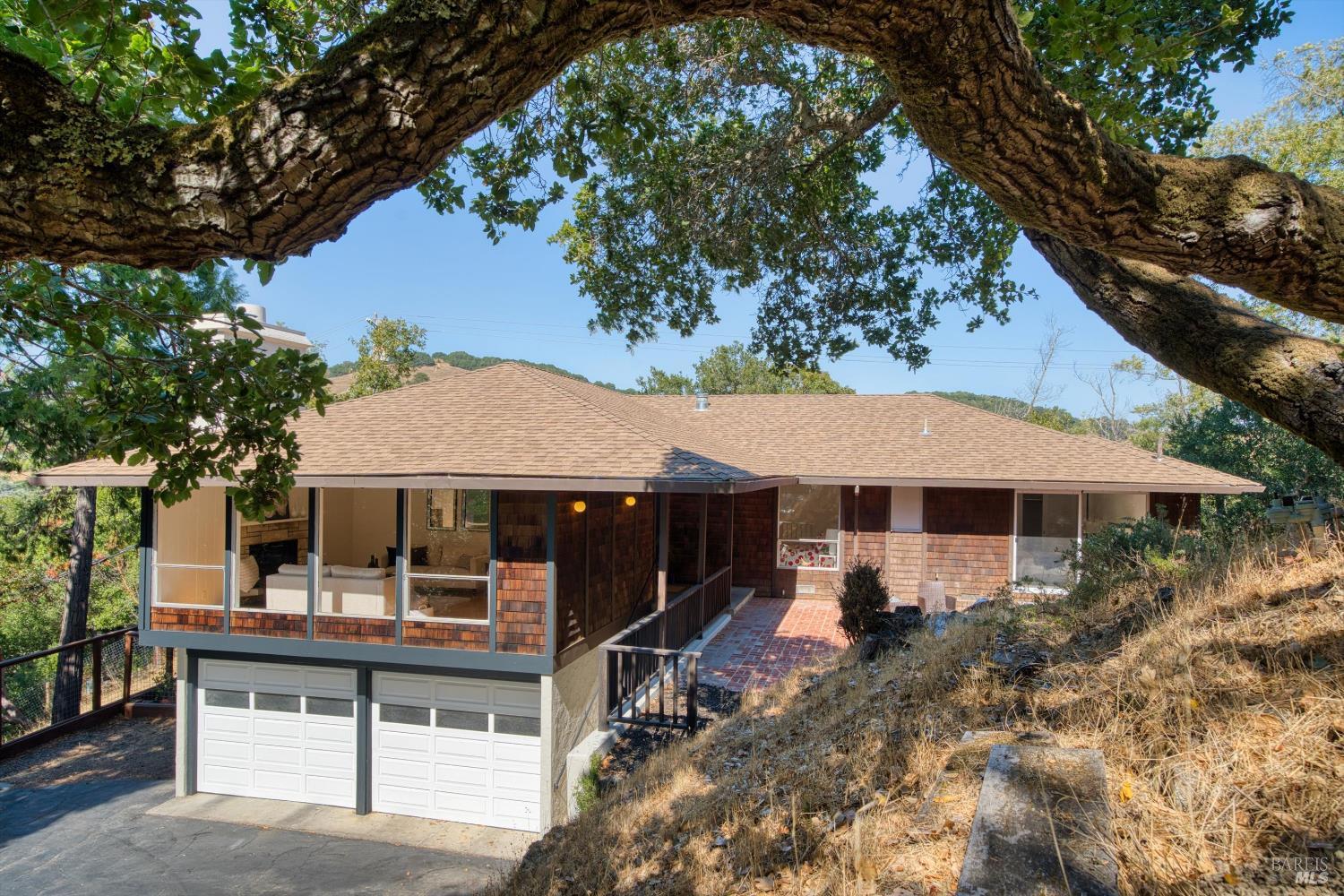 Detail Gallery Image 40 of 49 For 131 Legend Rd, San Anselmo,  CA 94960 - 3 Beds | 2 Baths
