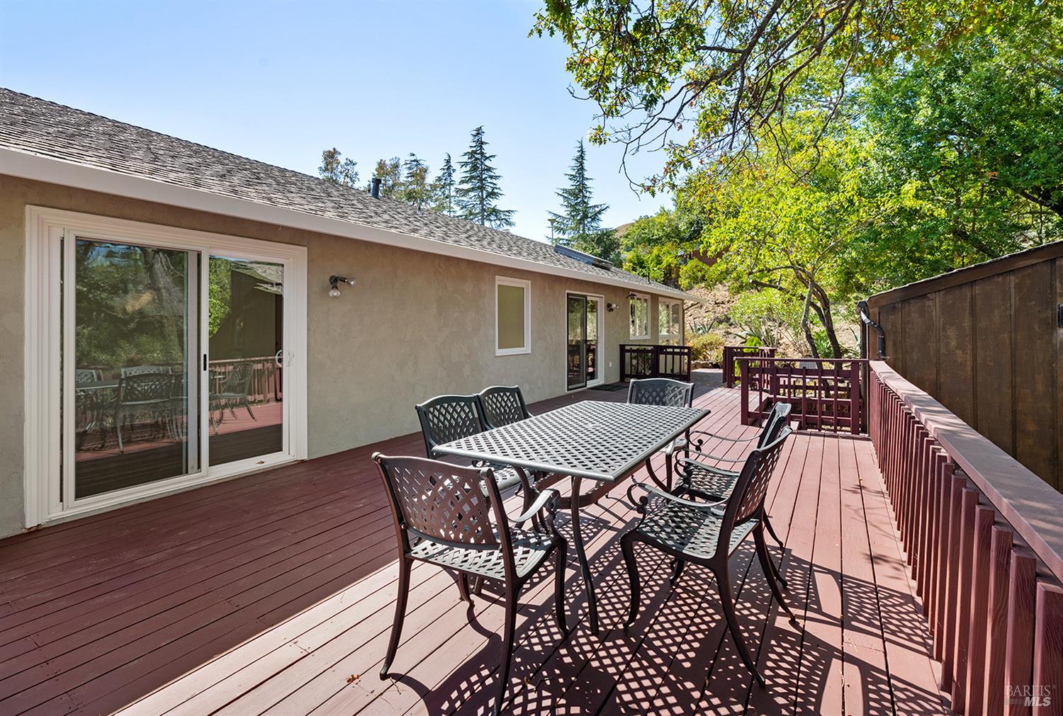 Detail Gallery Image 35 of 40 For 35 Salvador Way, San Rafael,  CA 94903 - 3 Beds | 3 Baths