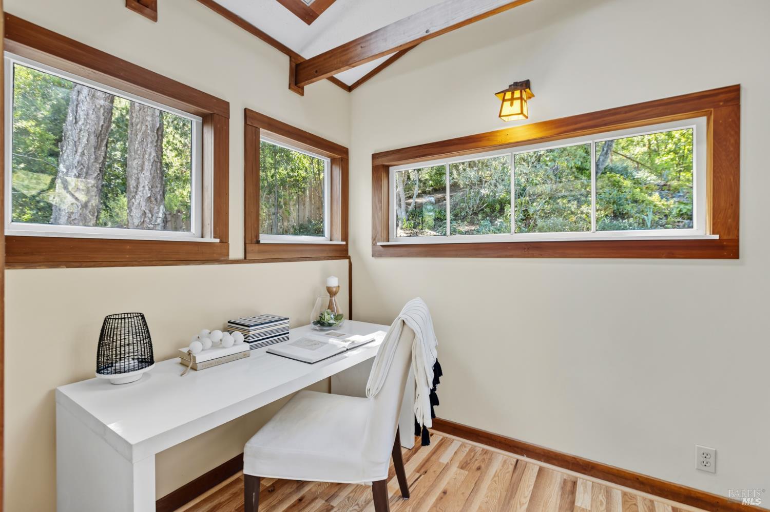 Detail Gallery Image 23 of 42 For 110 Alta Ave, Lagunitas,  CA 94938 - 2 Beds | 2 Baths