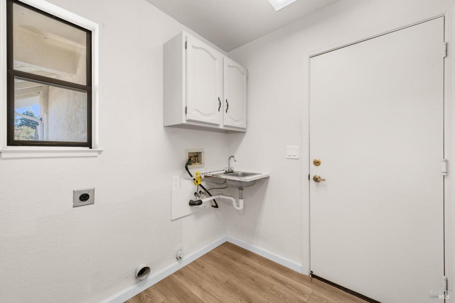 Detail Gallery Image 31 of 49 For 107 Inyo Ct, Vacaville,  CA 95687 - 3 Beds | 2 Baths