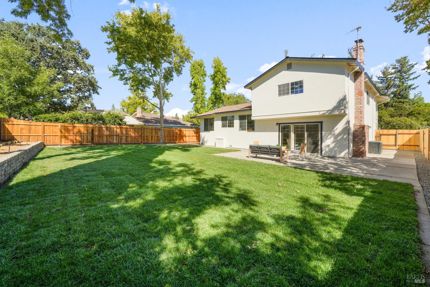 Detail Gallery Image 46 of 56 For 118 Salinas Dr, Vacaville,  CA 95688 - 4 Beds | 2/1 Baths