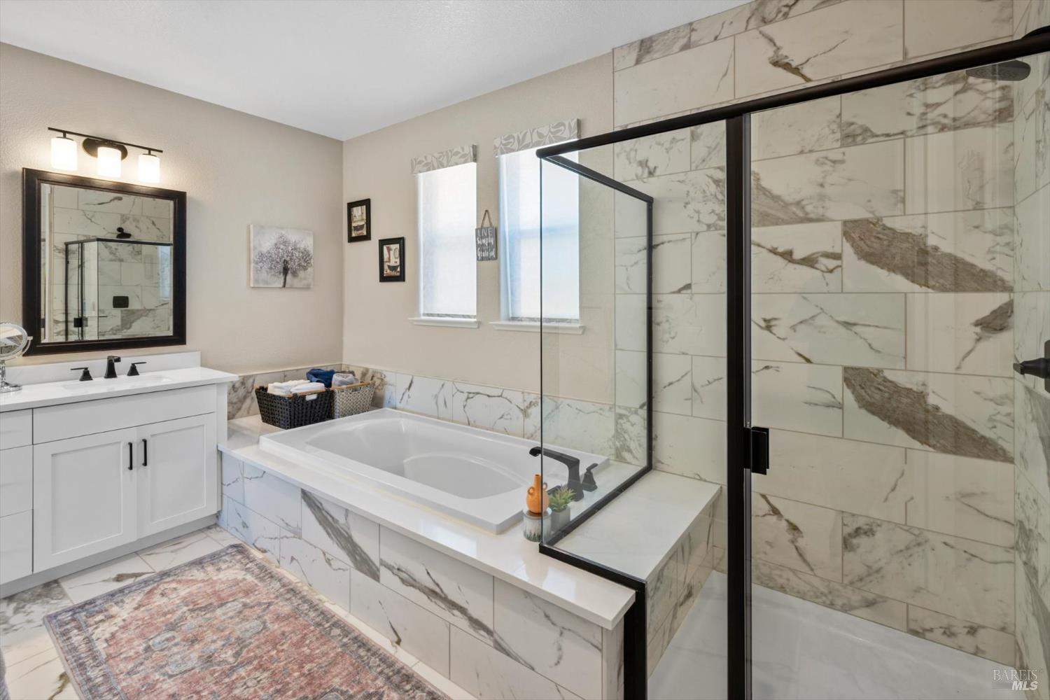 Detail Gallery Image 24 of 33 For 2371 Waterside Dr, Fairfield,  CA 94533 - 4 Beds | 3/1 Baths