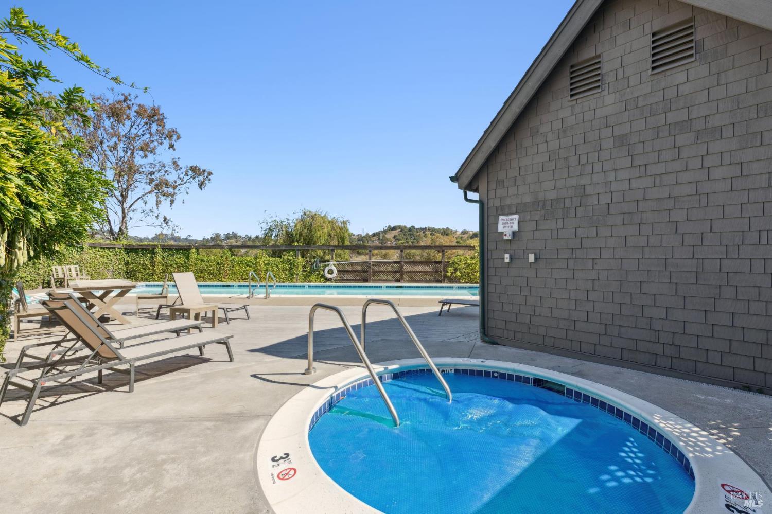 Detail Gallery Image 41 of 52 For 775 Miller Ave, Mill Valley,  CA 94941 - 1 Beds | 1 Baths