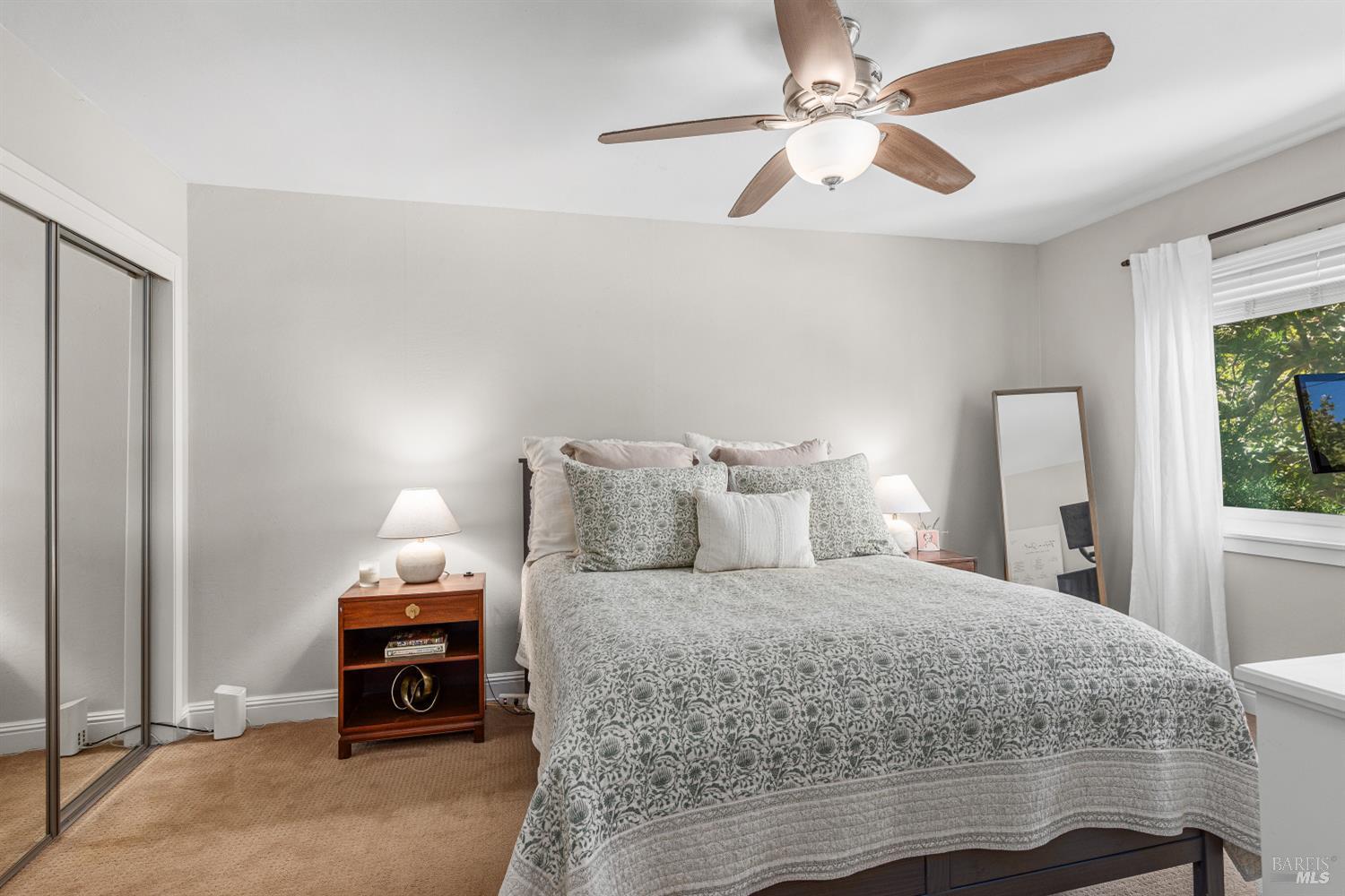 Detail Gallery Image 14 of 27 For 19 Belle Ave, San Anselmo,  CA 94960 - – Beds | – Baths