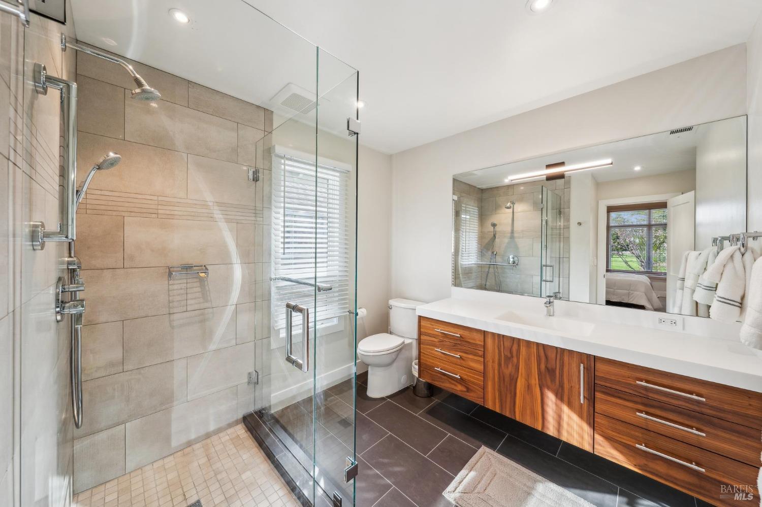 Detail Gallery Image 24 of 31 For 1554 Centennial Cir, Calistoga,  CA 94515 - 3 Beds | 2/1 Baths