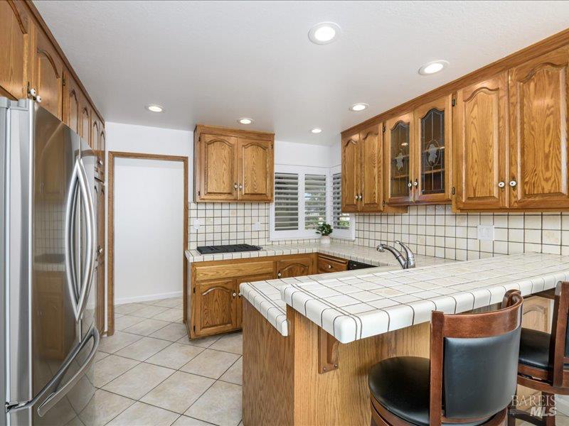 Detail Gallery Image 6 of 25 For 2431 Norton St, Napa,  CA 94558 - 3 Beds | 2 Baths