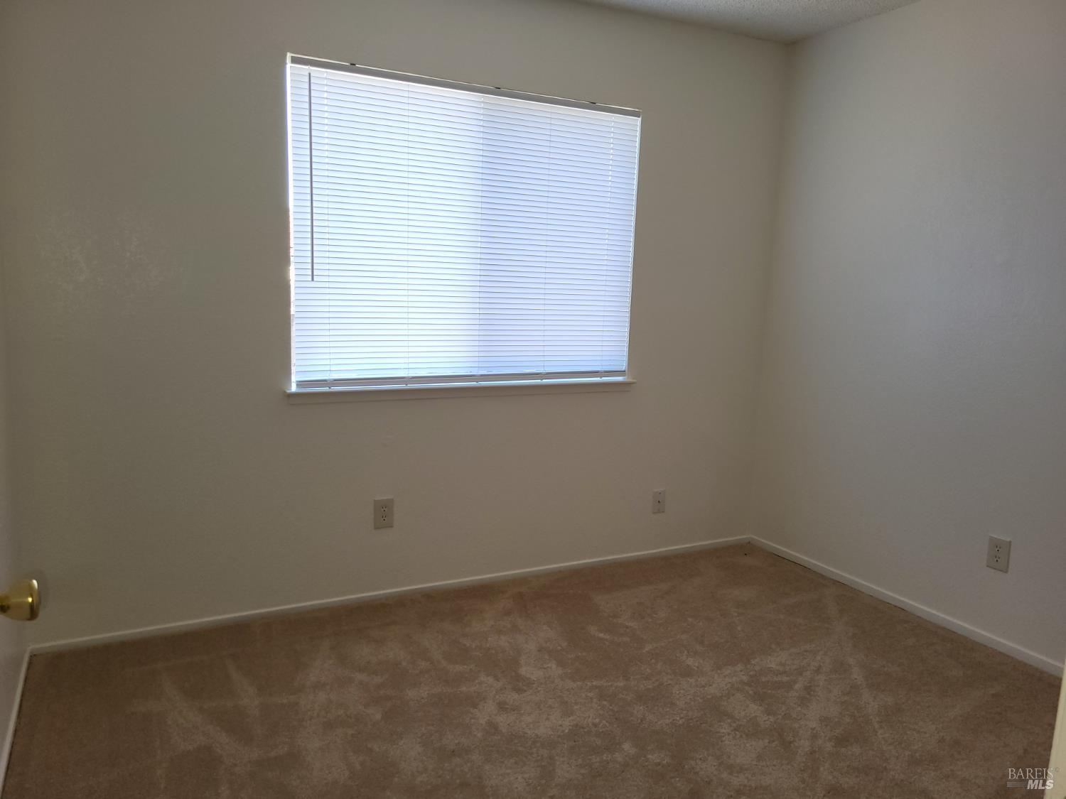Detail Gallery Image 20 of 34 For 1801 Rhine Ct, Fairfield,  CA 94533 - 3 Beds | 2 Baths