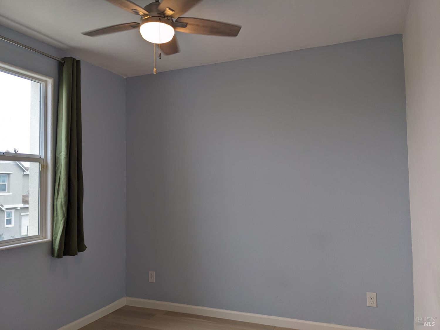 Detail Gallery Image 15 of 21 For 537 Lavender Dr, Vacaville,  CA 95687 - 3 Beds | 2/1 Baths