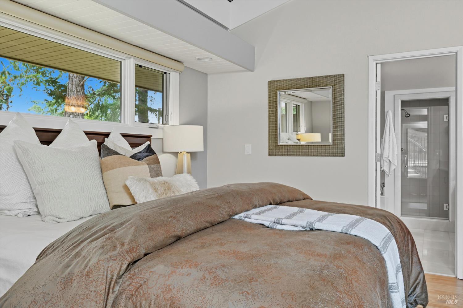 Detail Gallery Image 45 of 54 For 523 Westgate Dr, Napa,  CA 94558 - 3 Beds | 2/1 Baths