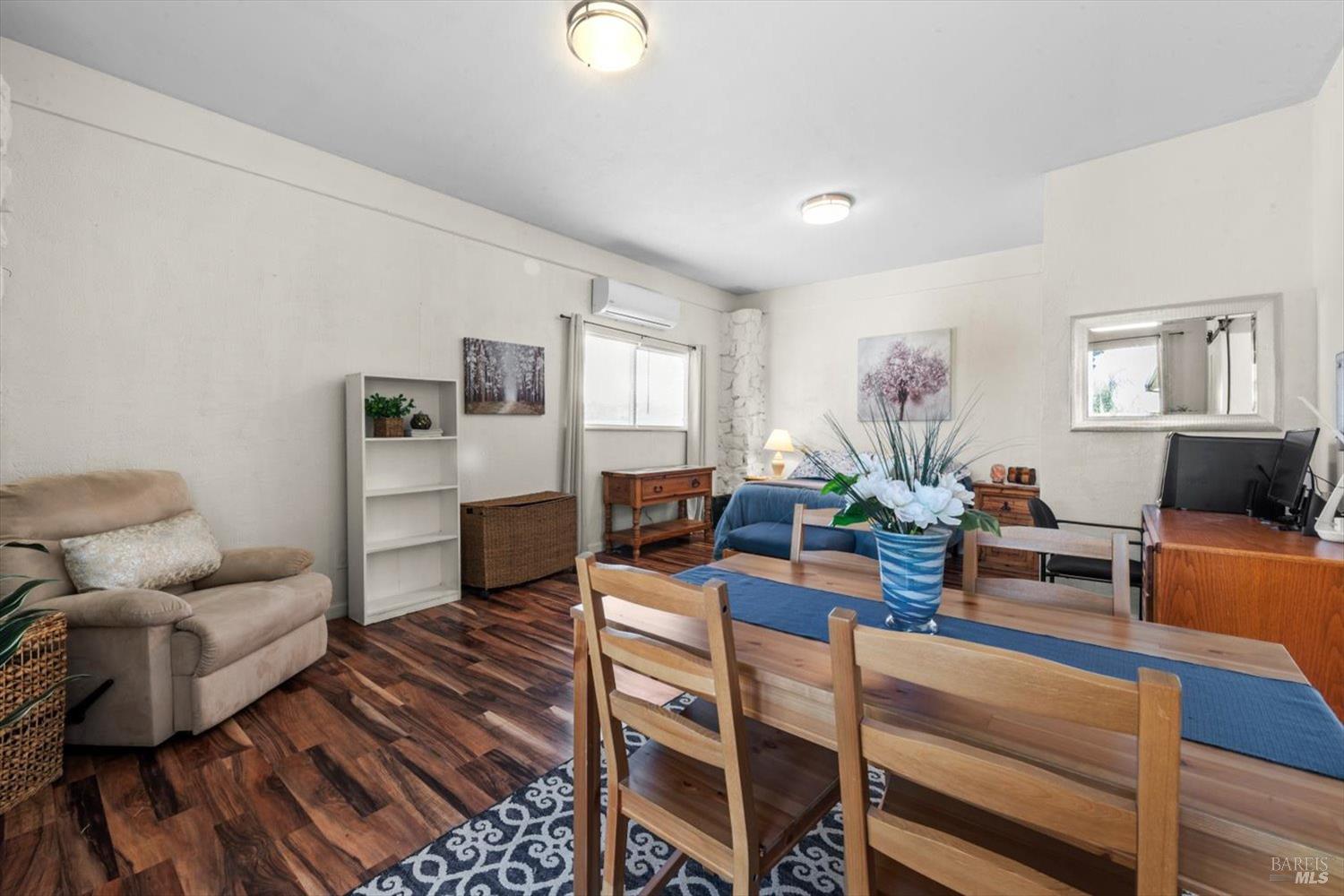 Detail Gallery Image 58 of 99 For 4265 Summerwood Ct, Vacaville,  CA 95688 - 4 Beds | 3/1 Baths