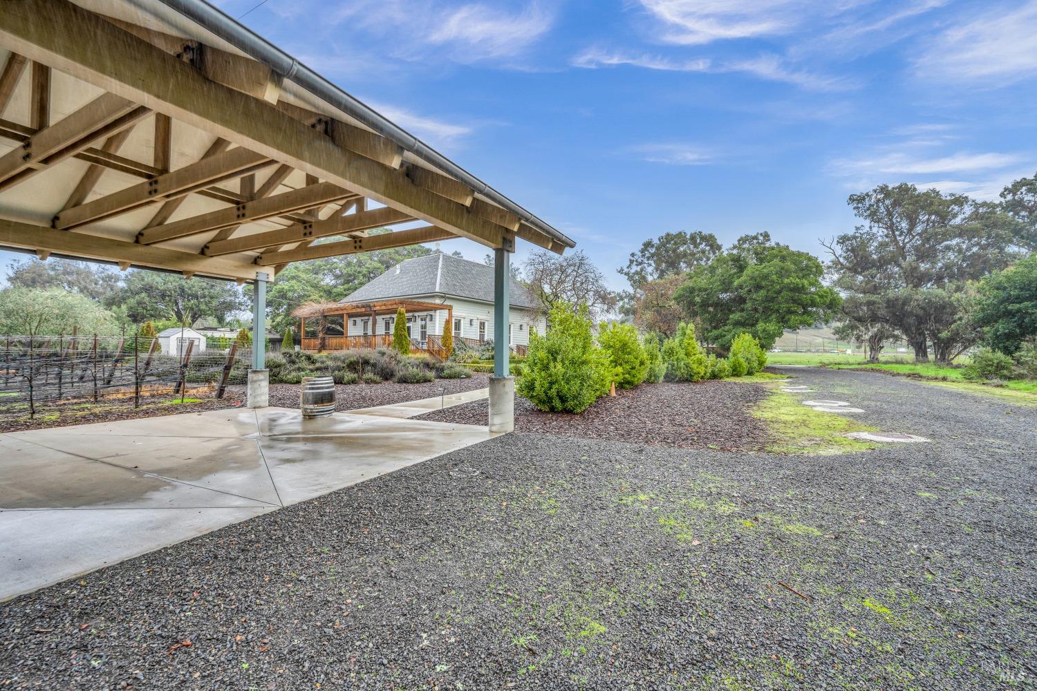 Detail Gallery Image 30 of 38 For 129 Devlin Rd, Napa,  CA 94558 - – Beds | – Baths