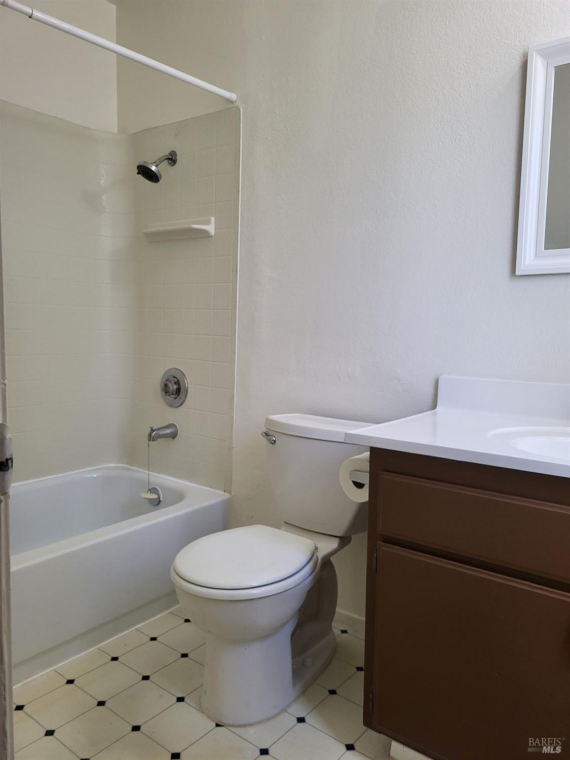 Detail Gallery Image 29 of 34 For 1801 Rhine Ct, Fairfield,  CA 94533 - 3 Beds | 2 Baths