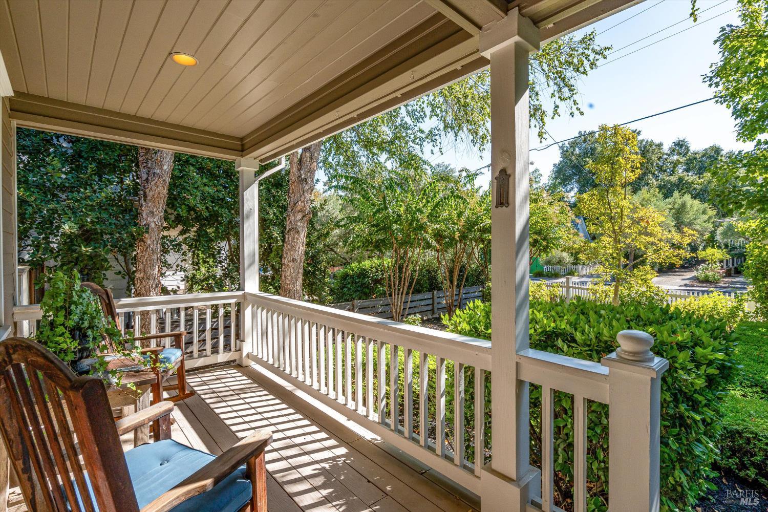 Detail Gallery Image 5 of 61 For 1540 Allyn Ave, Saint Helena,  CA 94574 - 4 Beds | 3 Baths