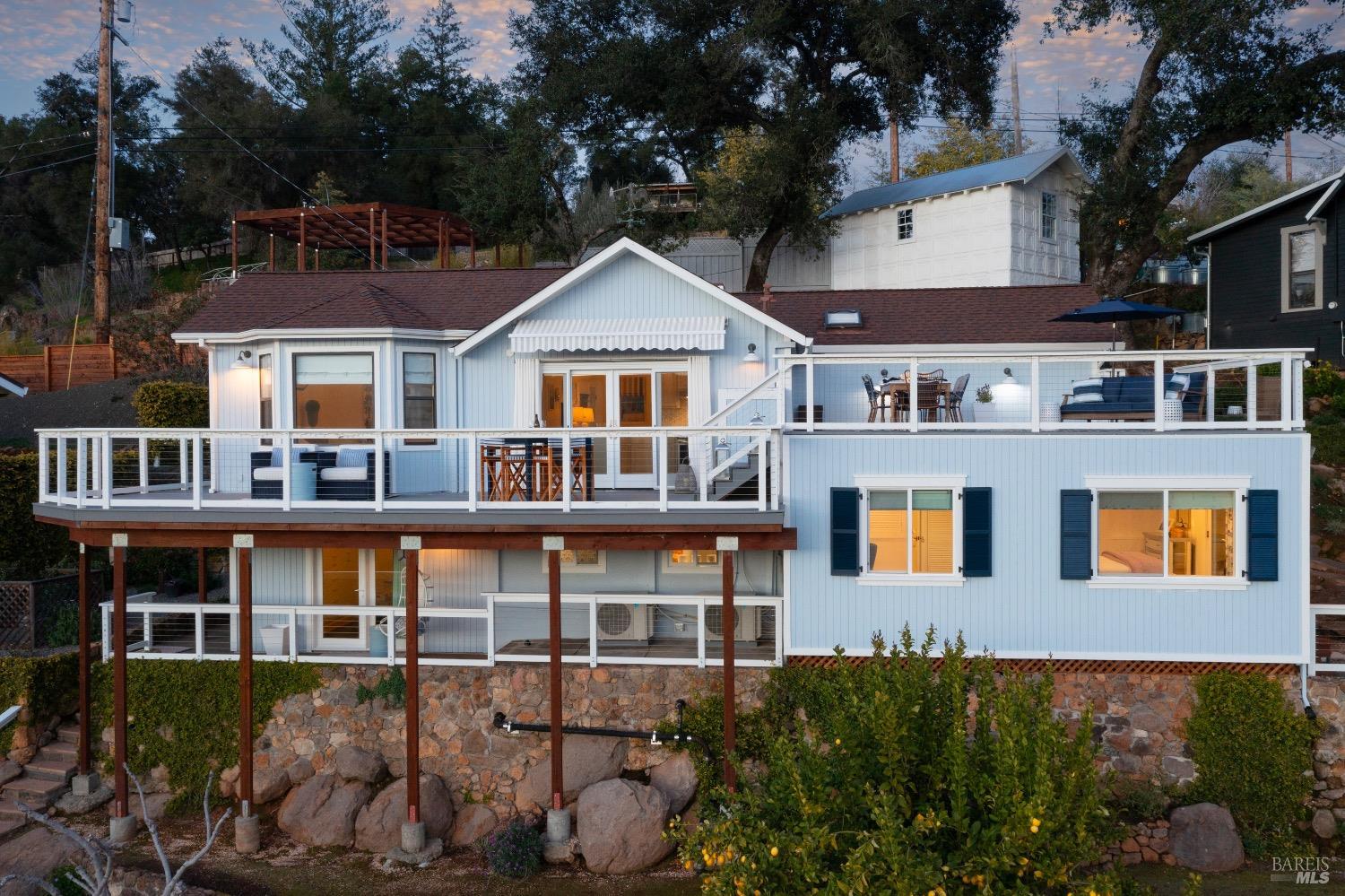 Detail Gallery Image 2 of 31 For 603 Sunnyside Rd, Saint Helena,  CA 94574 - 3 Beds | 3 Baths