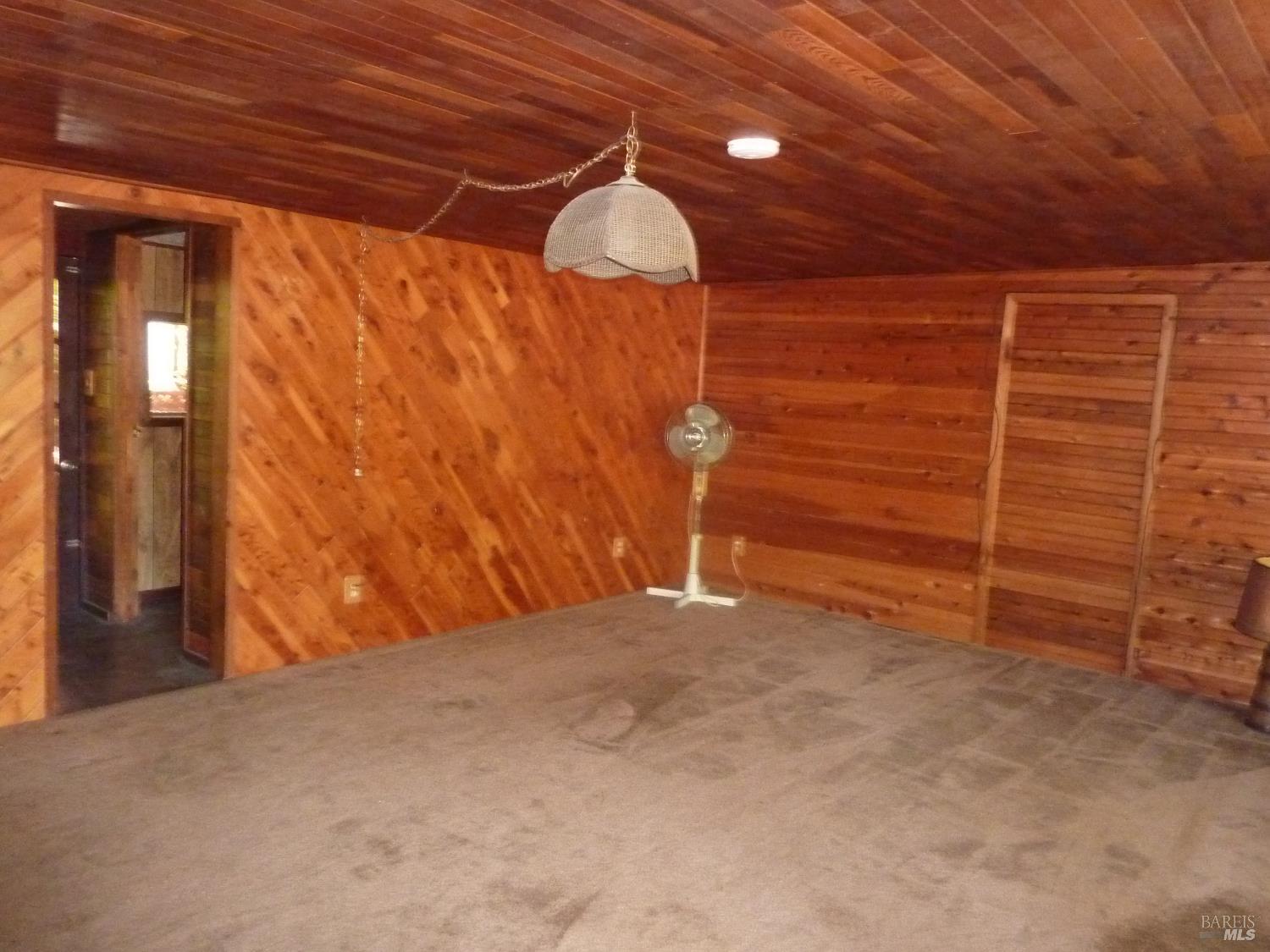 Detail Gallery Image 10 of 31 For 548 Milani Dr, Ukiah,  CA 95482 - 2 Beds | 1 Baths