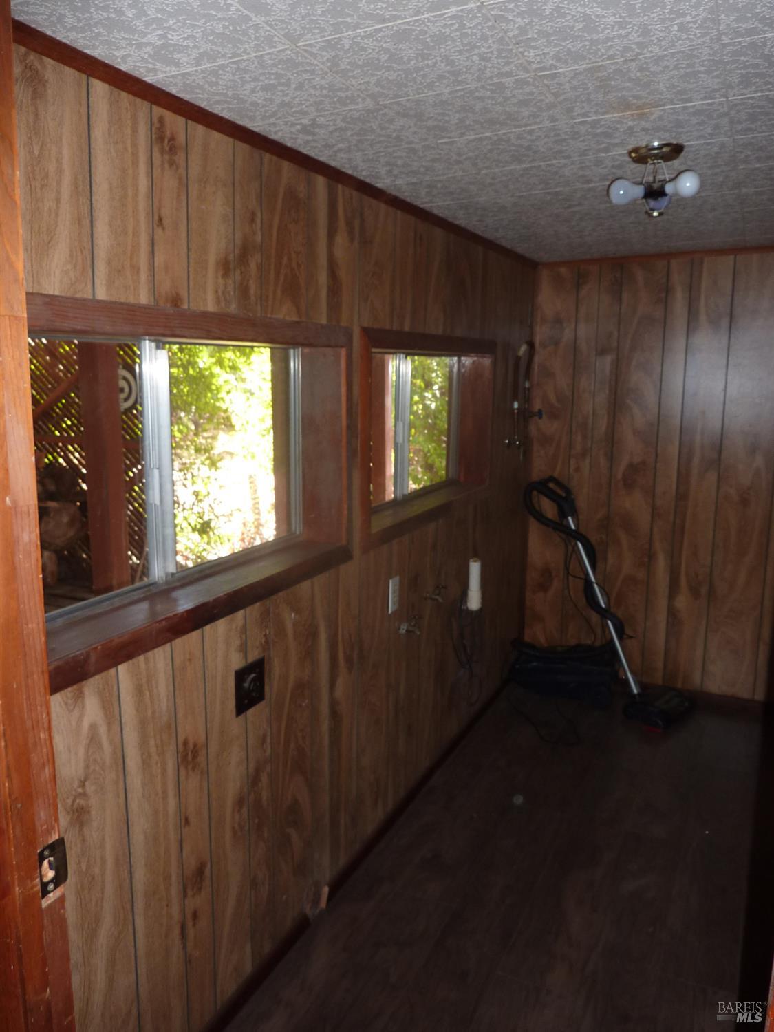 Detail Gallery Image 20 of 31 For 548 Milani Dr, Ukiah,  CA 95482 - 2 Beds | 1 Baths