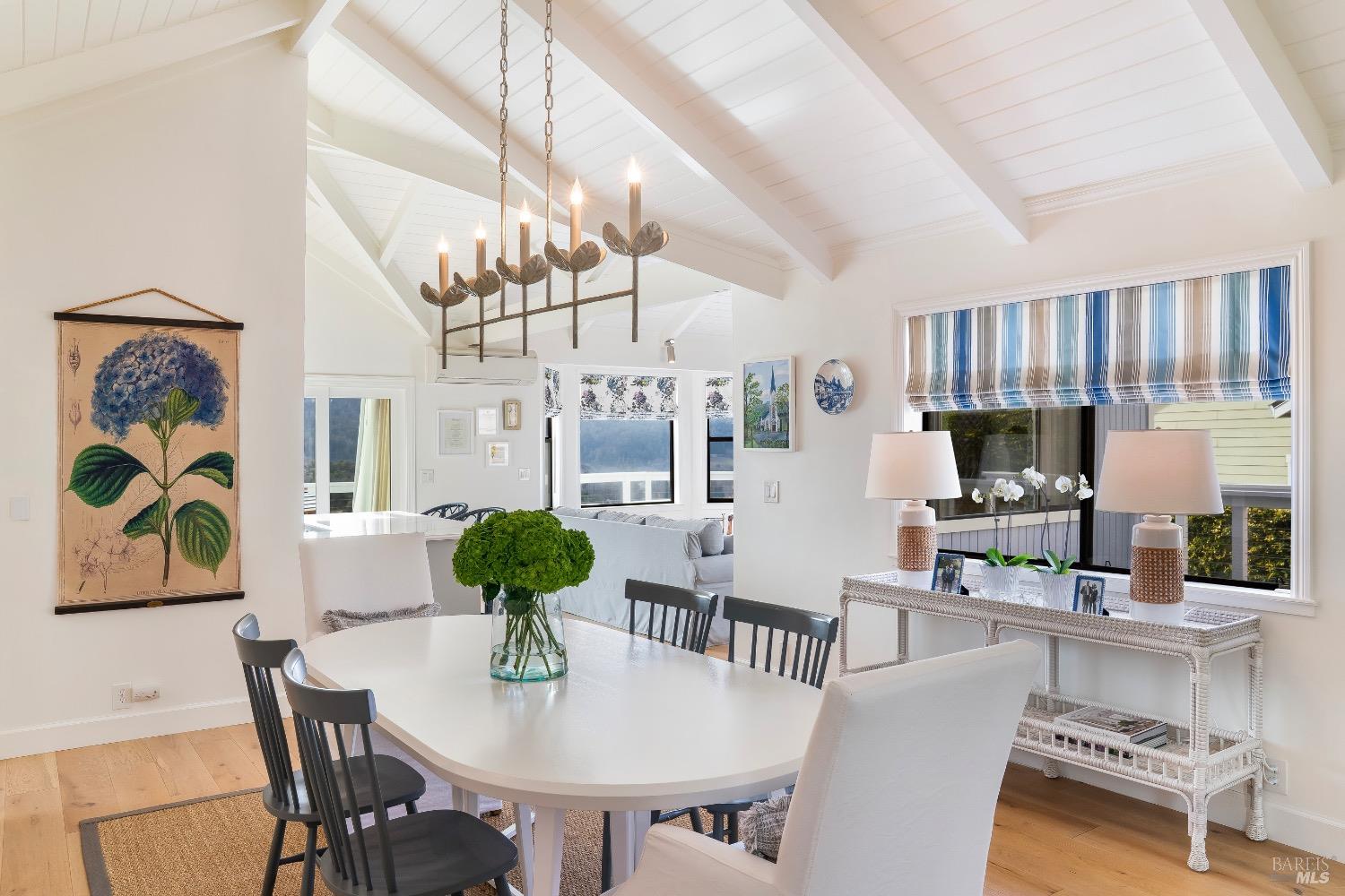 Detail Gallery Image 7 of 31 For 603 Sunnyside Rd, Saint Helena,  CA 94574 - 3 Beds | 3 Baths