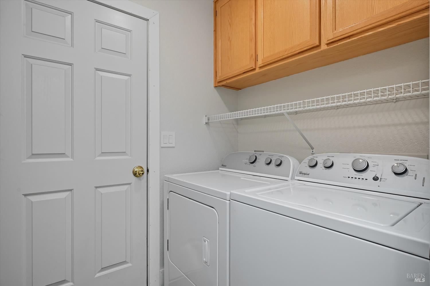 Detail Gallery Image 21 of 42 For 19231 Ravenhill Rd, Hidden Valley Lake,  CA 95467 - 3 Beds | 2 Baths