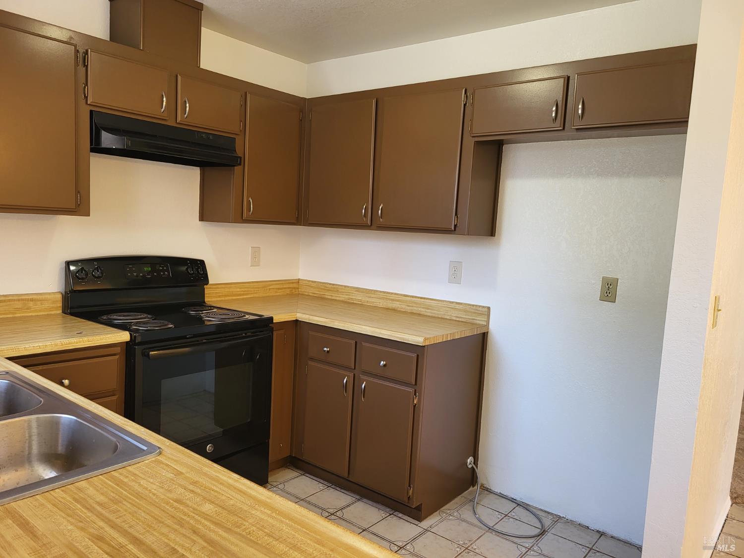 Detail Gallery Image 13 of 34 For 1801 Rhine Ct, Fairfield,  CA 94533 - 3 Beds | 2 Baths