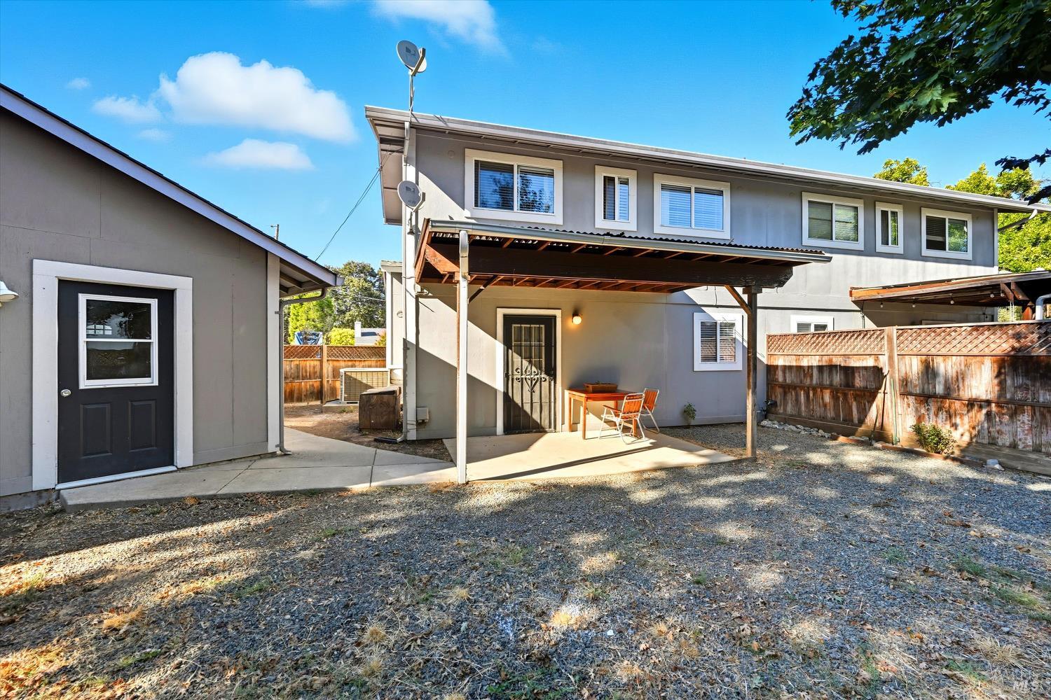 Detail Gallery Image 3 of 26 For 19300 Mountain Mdws, Hidden Valley Lake,  CA 95467 - 4 Beds | 2 Baths