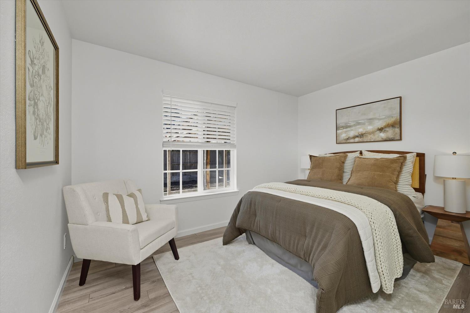 Detail Gallery Image 18 of 32 For 1140 Emily Ave, Rohnert Park,  CA 94928 - 3 Beds | 2 Baths