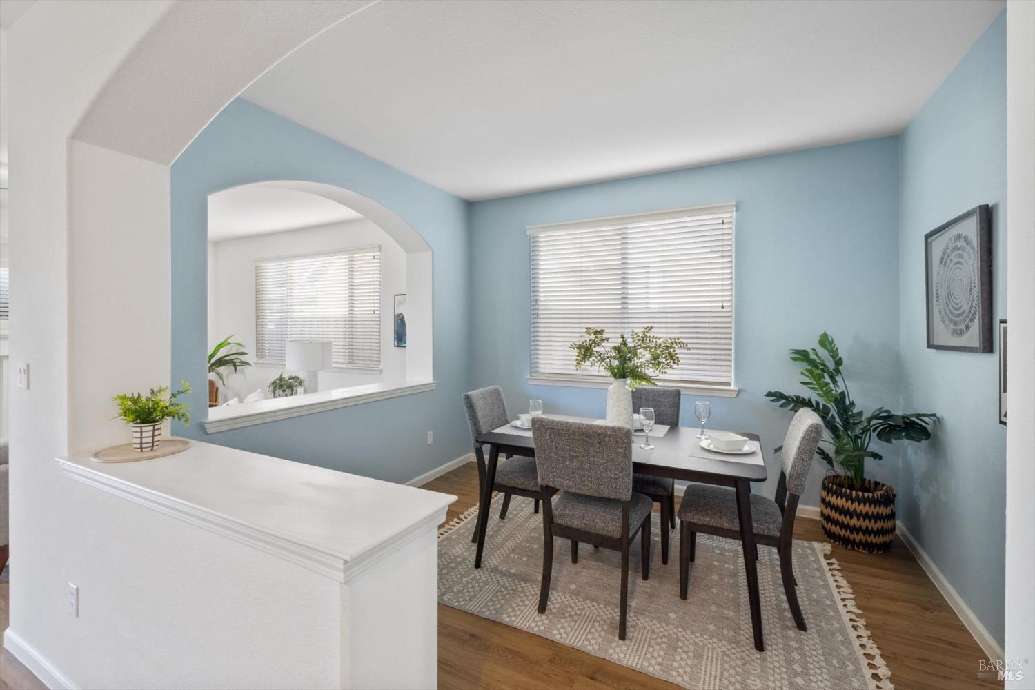 Detail Gallery Image 9 of 44 For 3091 Red Maple Ct, Vacaville,  CA 95687 - 2 Beds | 2 Baths