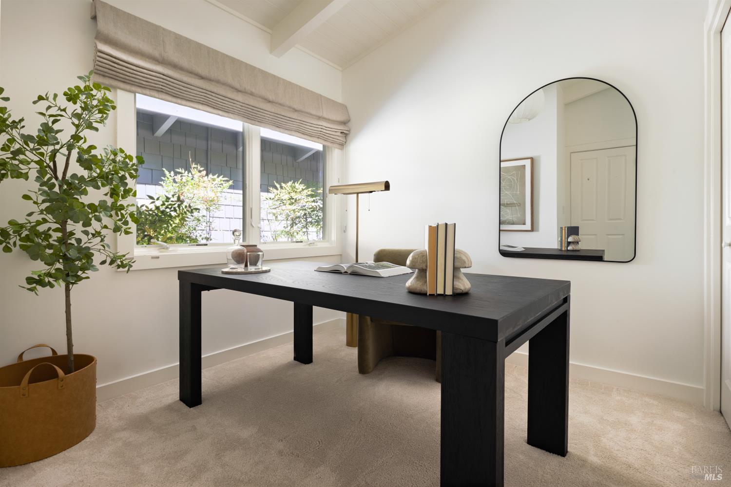 Detail Gallery Image 44 of 53 For 221 S Ridgewood Rd, Kentfield,  CA 94904 - 4 Beds | 3/1 Baths