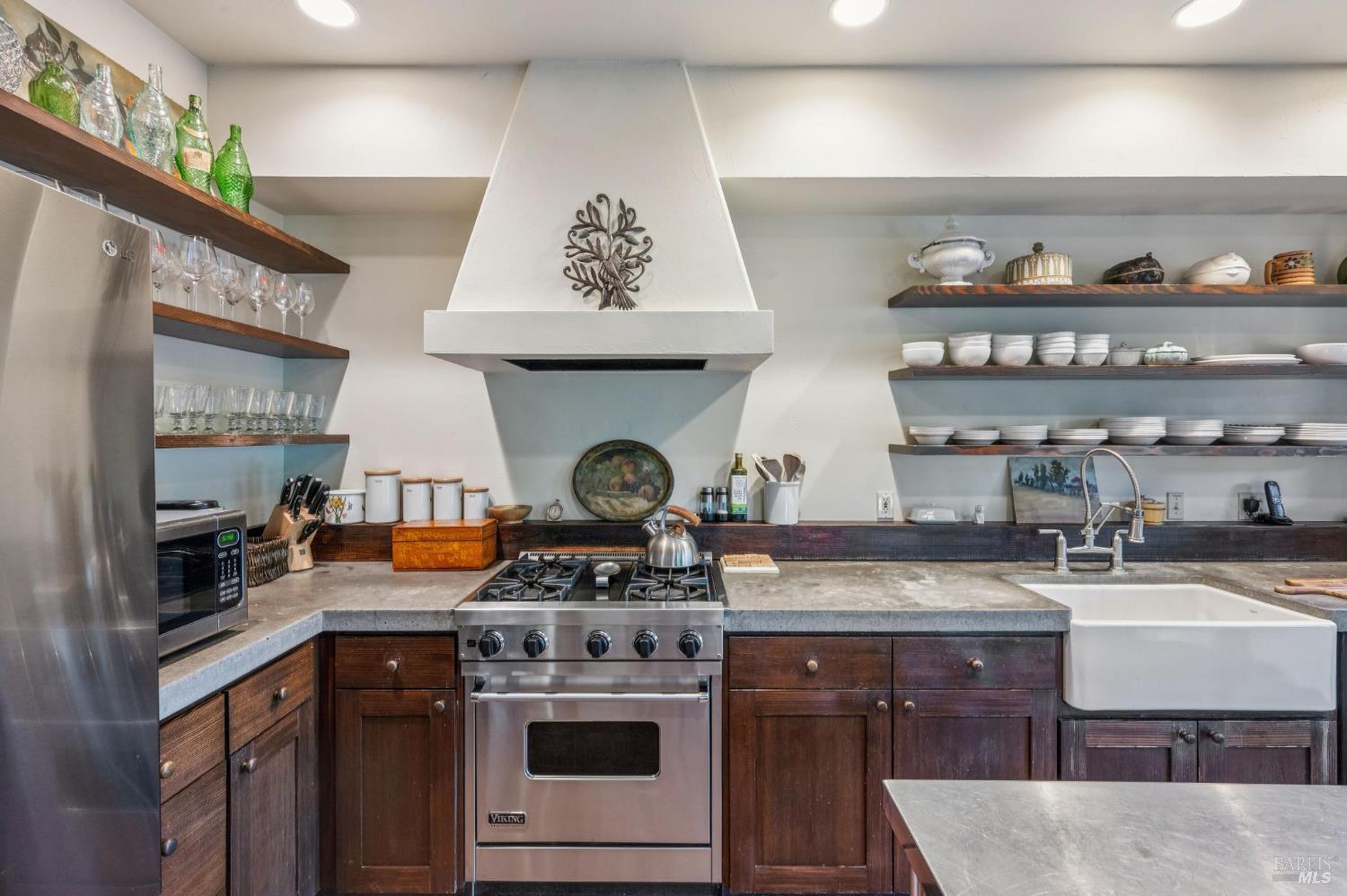 Detail Gallery Image 26 of 65 For 5323 Bennett Valley Ln, Sonoma,  CA 95476 - 3 Beds | 2 Baths