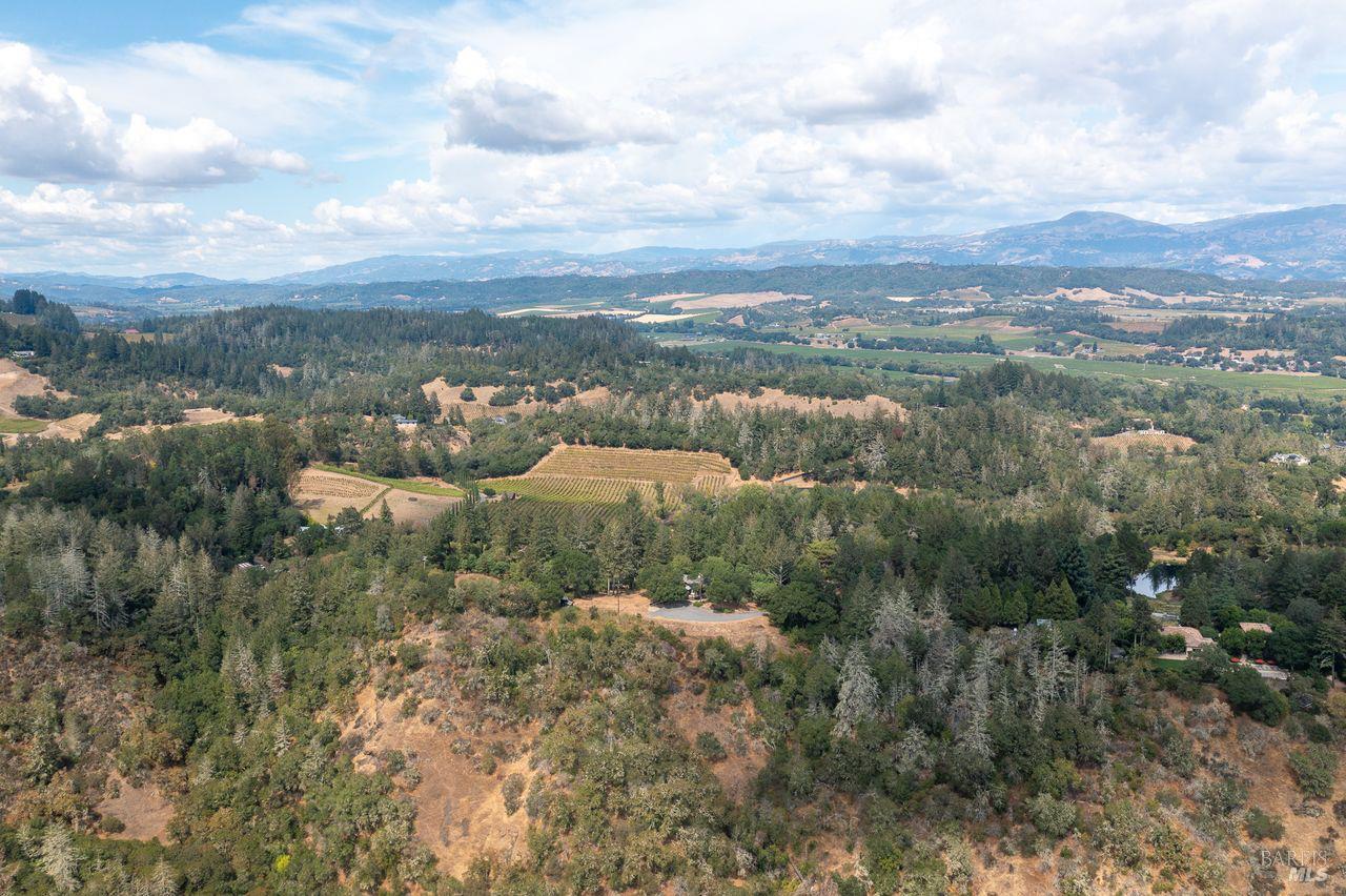 Detail Gallery Image 29 of 33 For 1988 Jameson Rd, Healdsburg,  CA 95448 - 3 Beds | 2 Baths