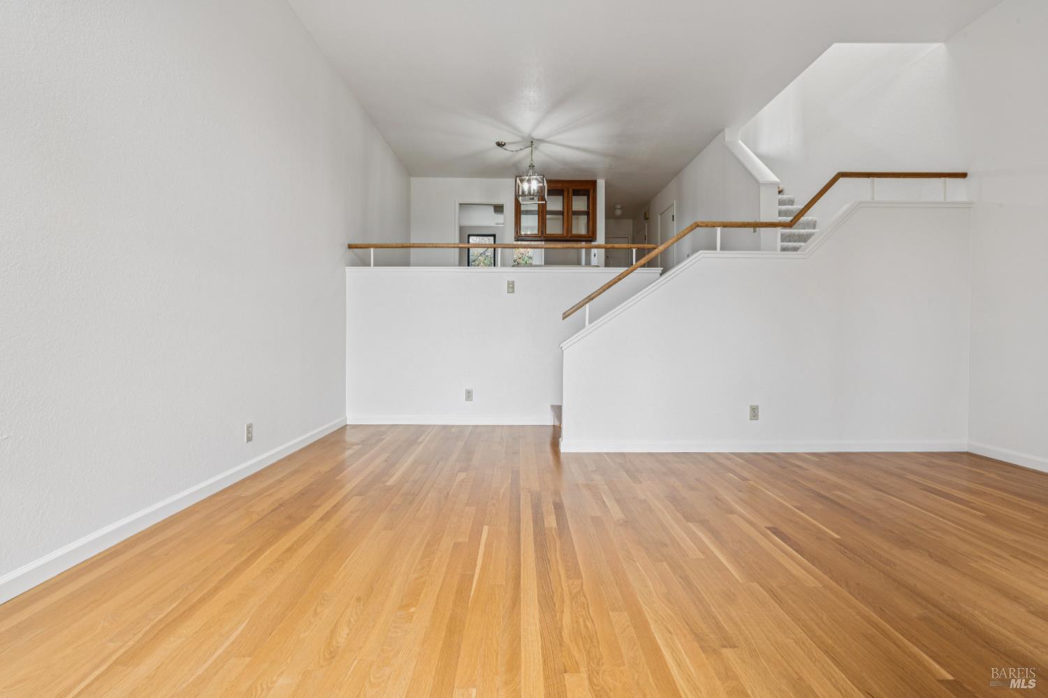 Detail Gallery Image 13 of 52 For 406 Donahue St, Sausalito,  CA 94965 - 2 Beds | 2 Baths
