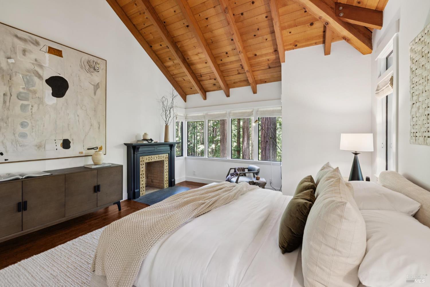 Detail Gallery Image 54 of 91 For 28 Marsh Dr, Mill Valley,  CA 94941 - 6 Beds | 4/1 Baths