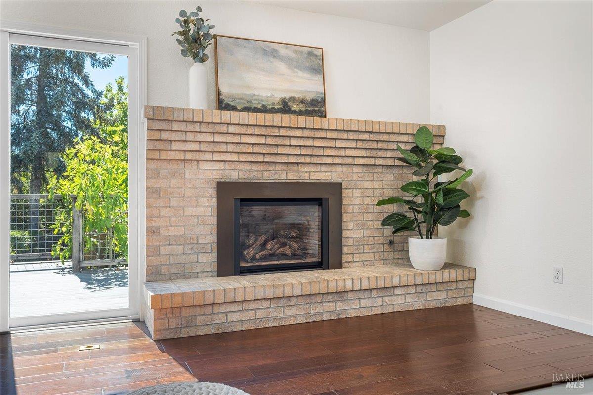 Detail Gallery Image 23 of 60 For 607 Scotland Dr, Santa Rosa,  CA 95409 - 3 Beds | 2/1 Baths