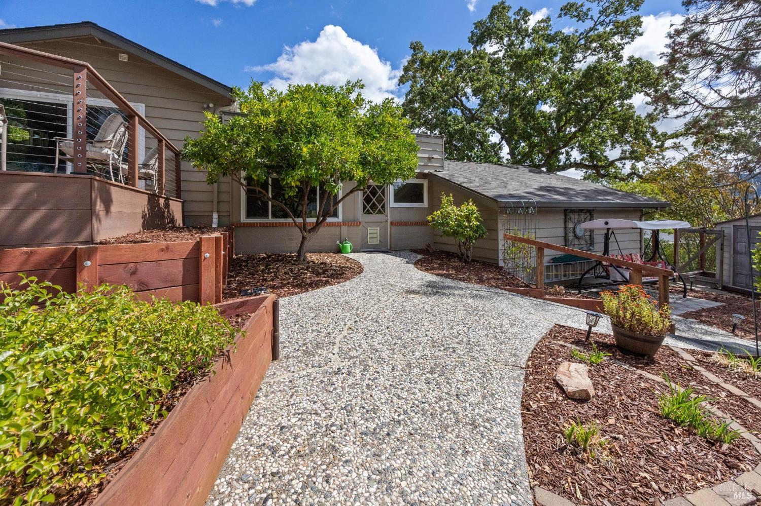 Detail Gallery Image 34 of 42 For 517 La Gonda Way, Danville,  CA 94526 - 4 Beds | 2/1 Baths