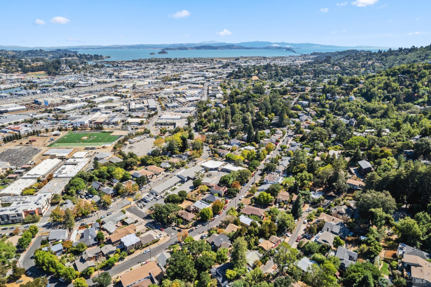 Detail Gallery Image 33 of 33 For 19 Roberts Ave, San Rafael,  CA 94901 - 3 Beds | 2 Baths