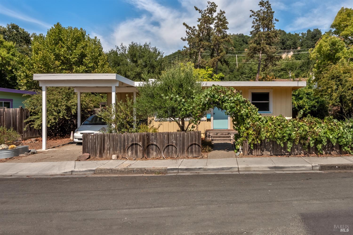 Detail Gallery Image 30 of 30 For 325 Lomitas Ln, Santa Rosa,  CA 95404 - 2 Beds | 1 Baths
