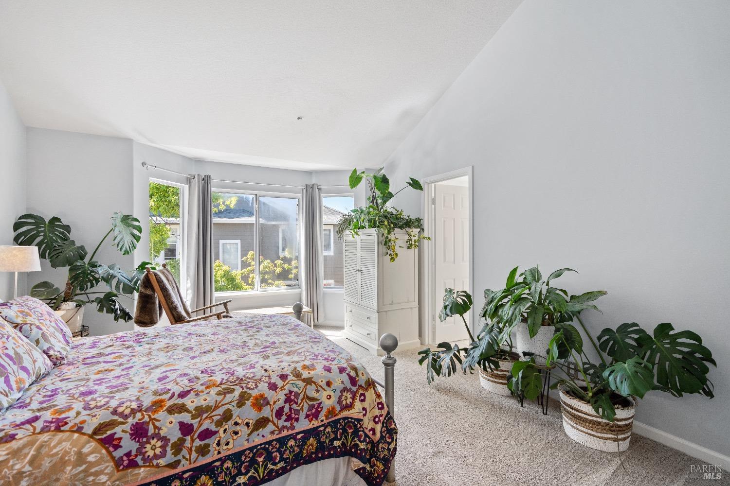 Detail Gallery Image 25 of 54 For 55 Dowitcher Way, San Rafael,  CA 94901 - 3 Beds | 2/1 Baths