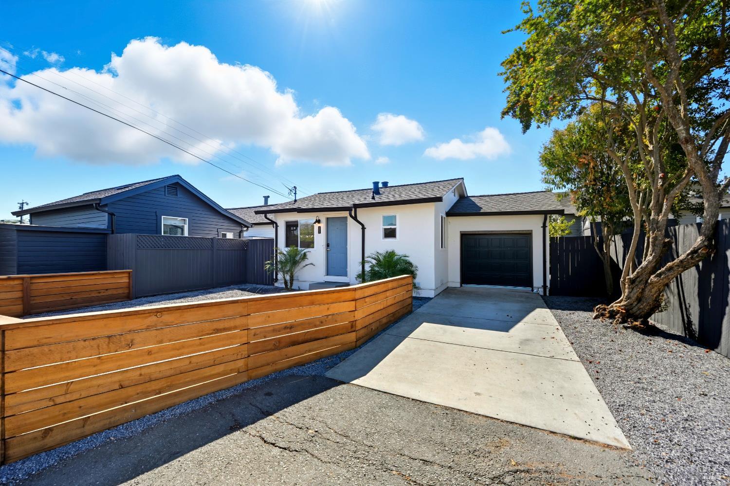 Detail Gallery Image 3 of 25 For 223 Decker St, Santa Rosa,  CA 95401 - – Beds | – Baths