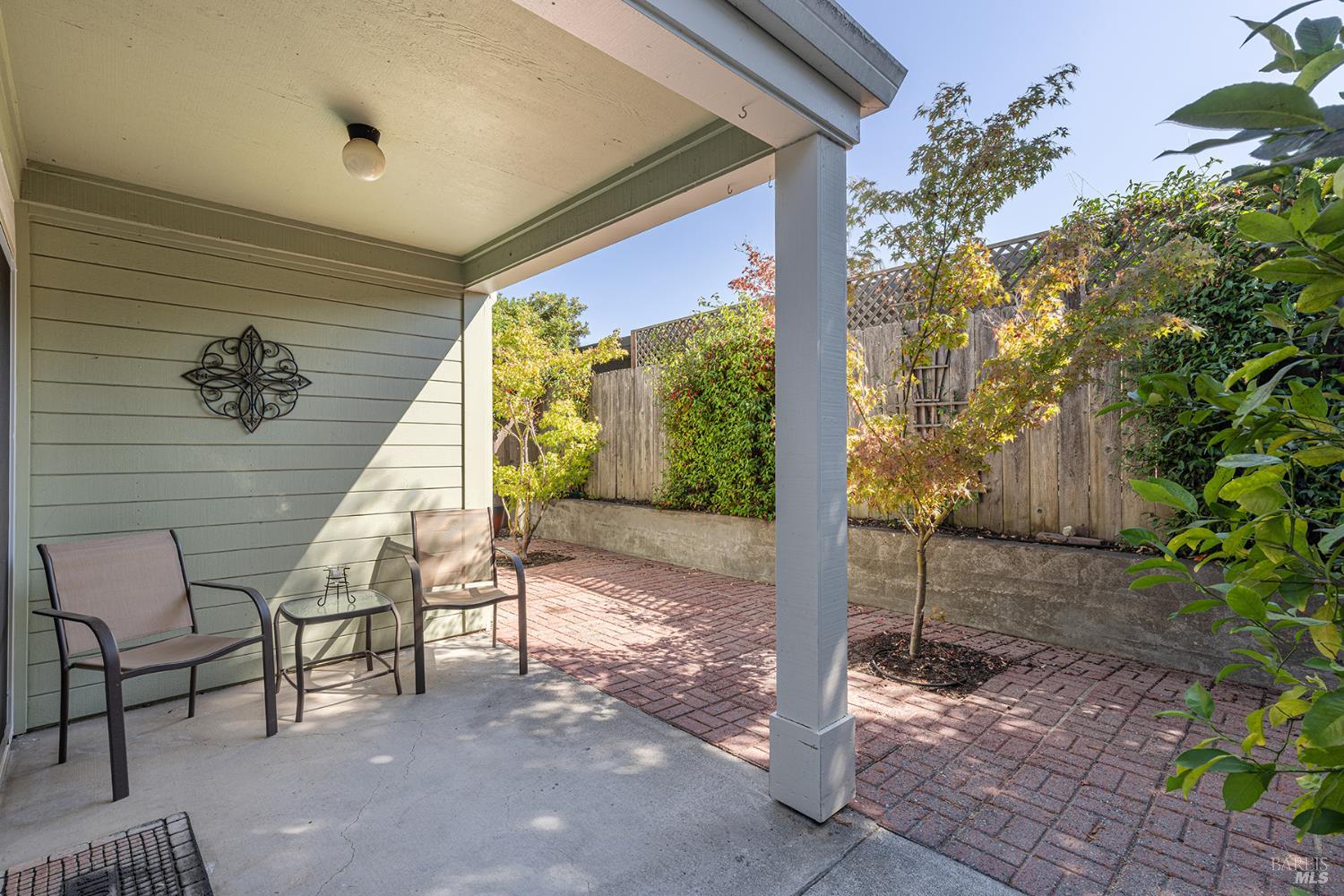 Detail Gallery Image 6 of 40 For 2773 Elks Way, Napa,  CA 94558 - 3 Beds | 2 Baths