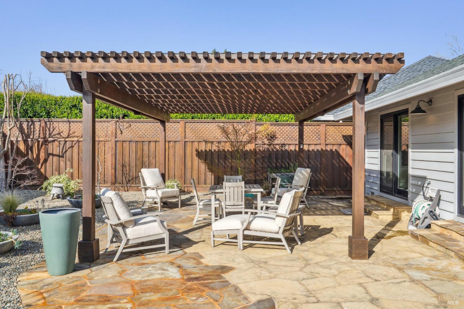 Detail Gallery Image 29 of 31 For 1554 Centennial Cir, Calistoga,  CA 94515 - 3 Beds | 2/1 Baths