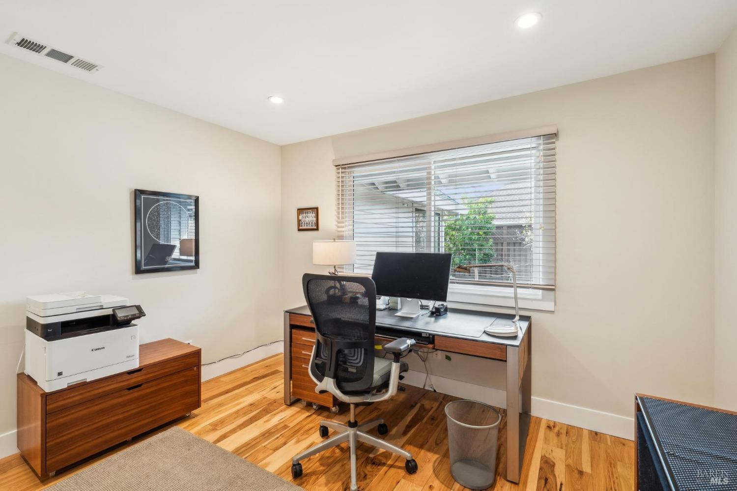 Detail Gallery Image 25 of 31 For 1554 Centennial Cir, Calistoga,  CA 94515 - 3 Beds | 2/1 Baths