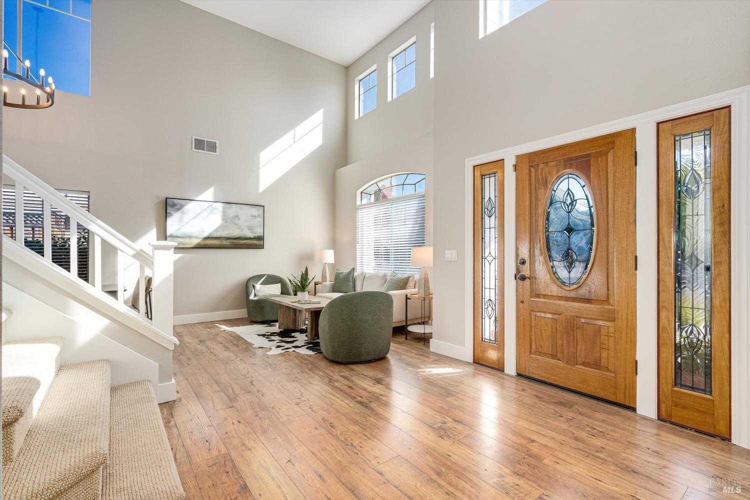 Detail Gallery Image 7 of 50 For 835 Knight St, Sonoma,  CA 95476 - 5 Beds | 4 Baths