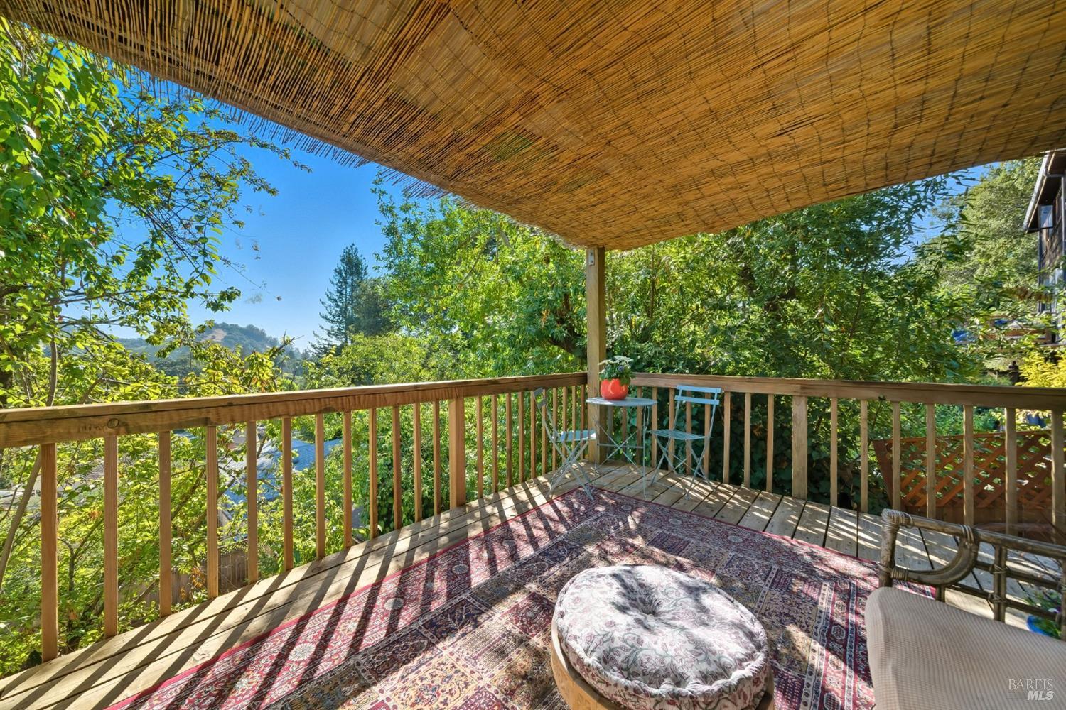 Detail Gallery Image 33 of 43 For 53 Foothill Rd, San Anselmo,  CA 94960 - 3 Beds | 2 Baths