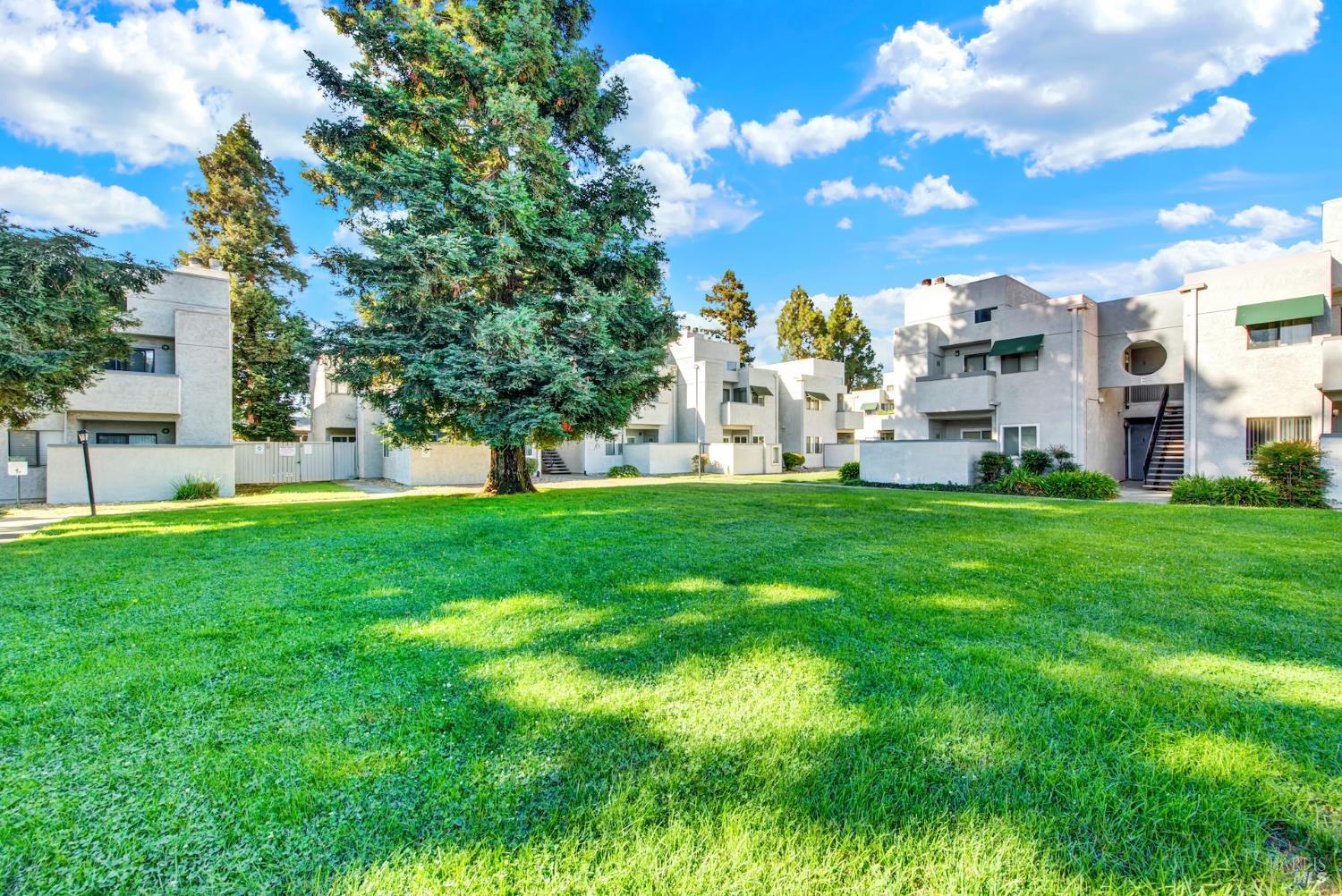 Detail Gallery Image 31 of 42 For 225 Pennsylvania Ave #B5,  Fairfield,  CA 94533 - 2 Beds | 2 Baths