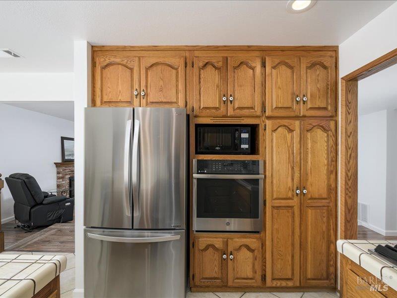 Detail Gallery Image 9 of 25 For 2431 Norton St, Napa,  CA 94558 - 3 Beds | 2 Baths