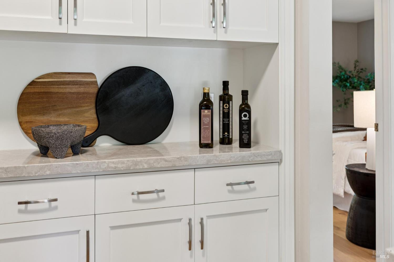 Detail Gallery Image 24 of 52 For 775 Miller Ave, Mill Valley,  CA 94941 - 1 Beds | 1 Baths